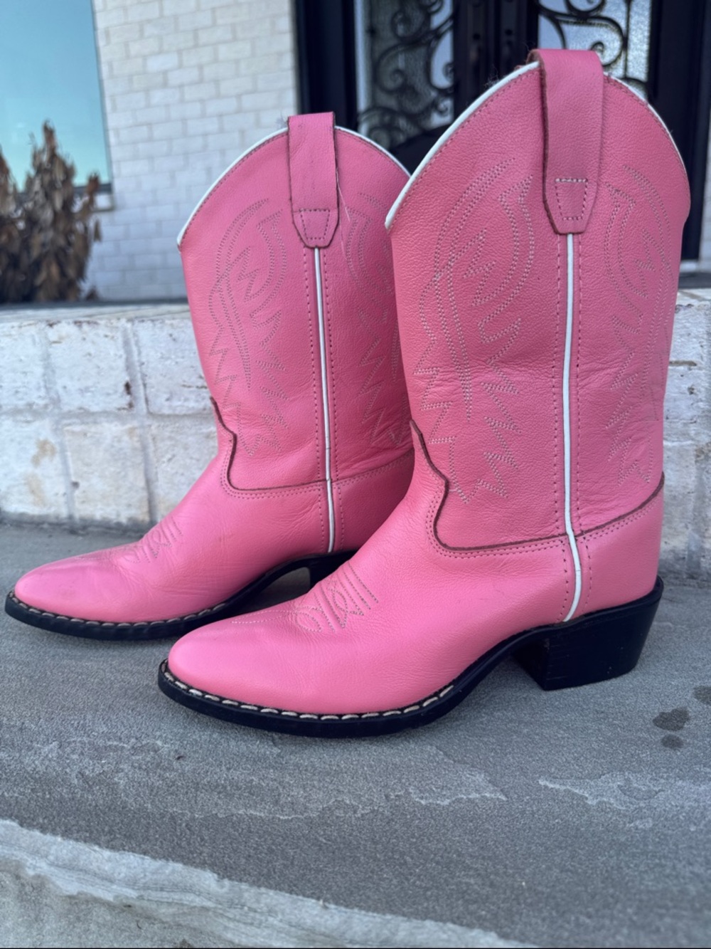 Girls Old West pink cowgirl boots